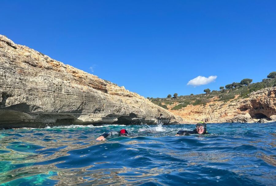 Mallorca: Aquatic Cave Exploration Guided Tour - The return swim and walk