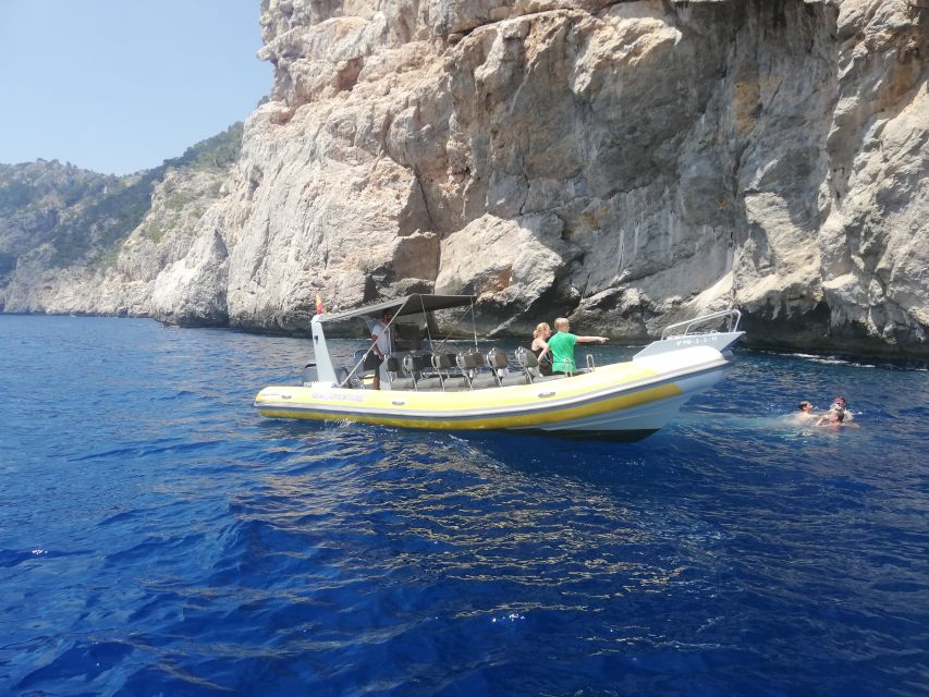 Mallorca : Blue Cave Boat Tour with Snorkeling - How rough water changes the experience