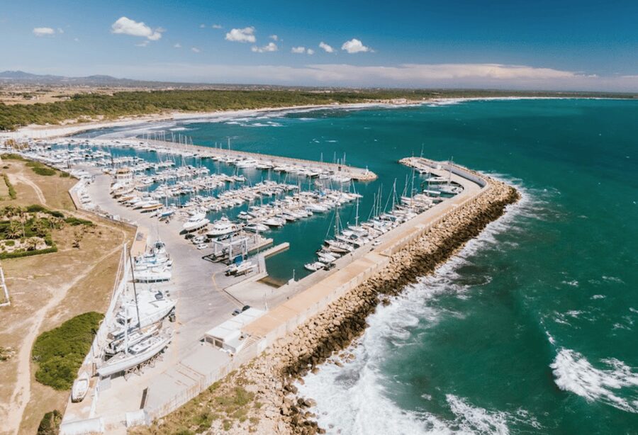 Mallorca. Boat Rental . Dare to explore - Four hours or eight hours?