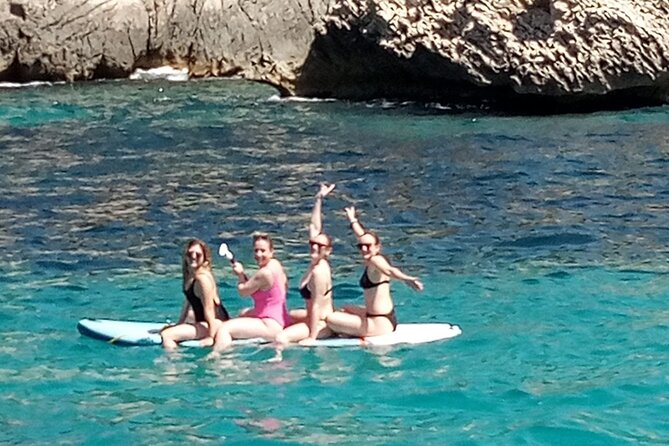 Mallorca Catamaran Small Group Cruise with Tapas 4-hours - Sailing from Palma for a relaxed half-day