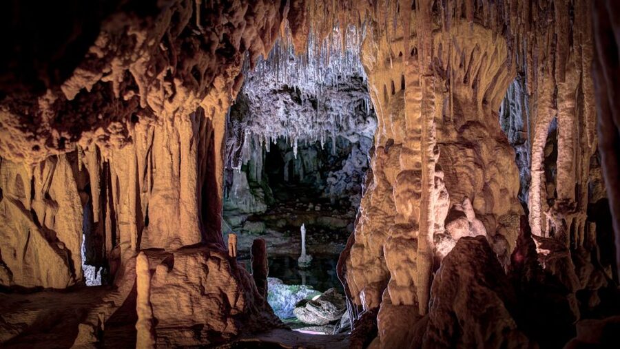 Mallorca: Caves of Hams Entry Ticket with Transportation - Key points to know before booking