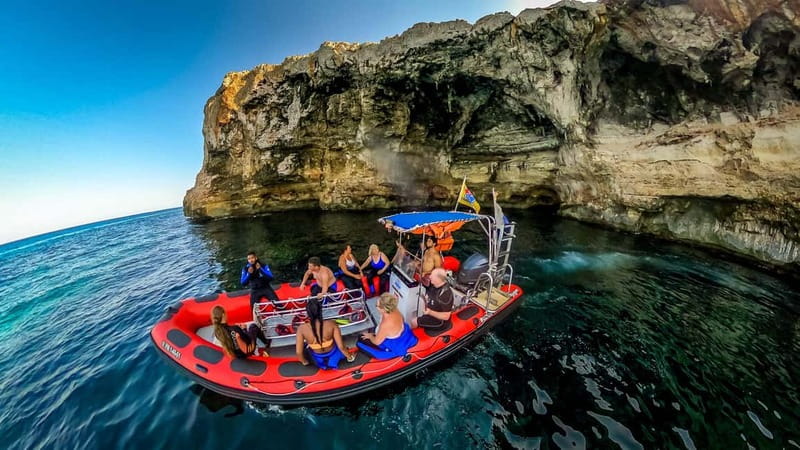 Mallorca: Cova des Coloms Sea Cave Excursion by Boat - The boat ride along Mallorca’s east coast