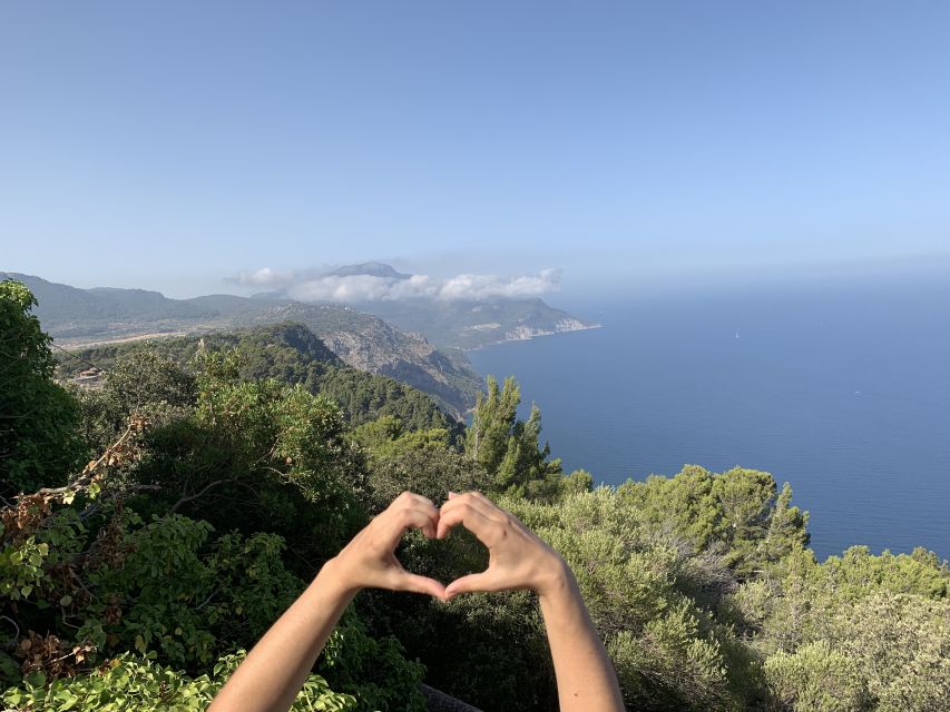 Mallorca: Day Trip to Hidden Gems of Tramuntana with Lunch - What to wear and who should book