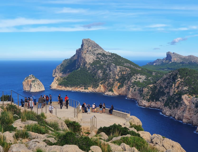 Mallorca: Discover Paradise: Formentor and Playa de Muro - At a glance: the details that matter