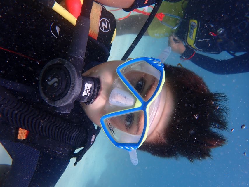 Mallorca: Discover Scuba Diving for Beginners - A shore entry keeps the first descent manageable
