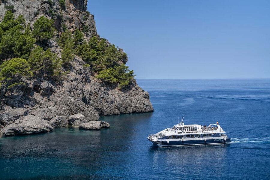 Mallorca: Island Tour with Boat, Tram & Train from the South - How much time do you really spend sightseeing?
