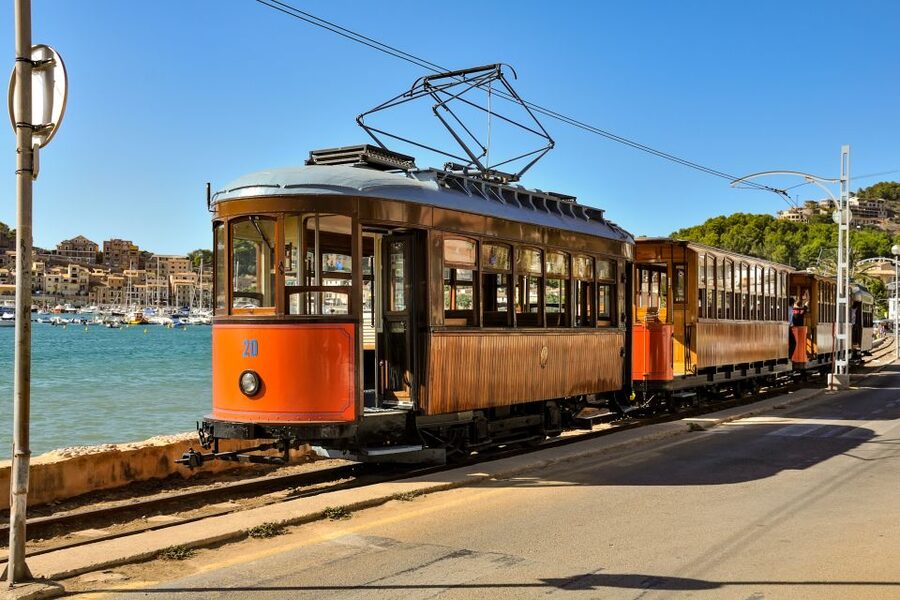 Mallorca: Island Trip by Train, Tramway, and Boat - Sóller: a short stop with a useful museum option