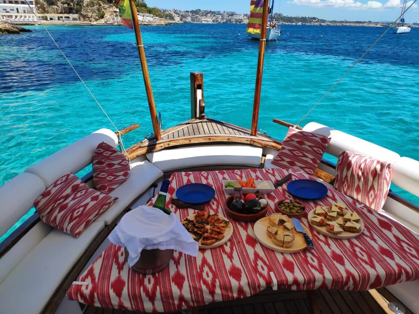 Mallorca: Llaüt Excursion around Palma with food and drinks - Who will enjoy this llaüt outing most