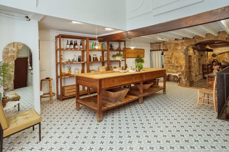 Mallorca: Market Visit and Traditional Cooking Workshop - Key points at a glance
