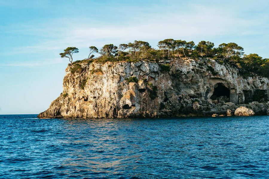 Mallorca: Midday or Sunset Sailing with Snacks and Open Bar - FAQ