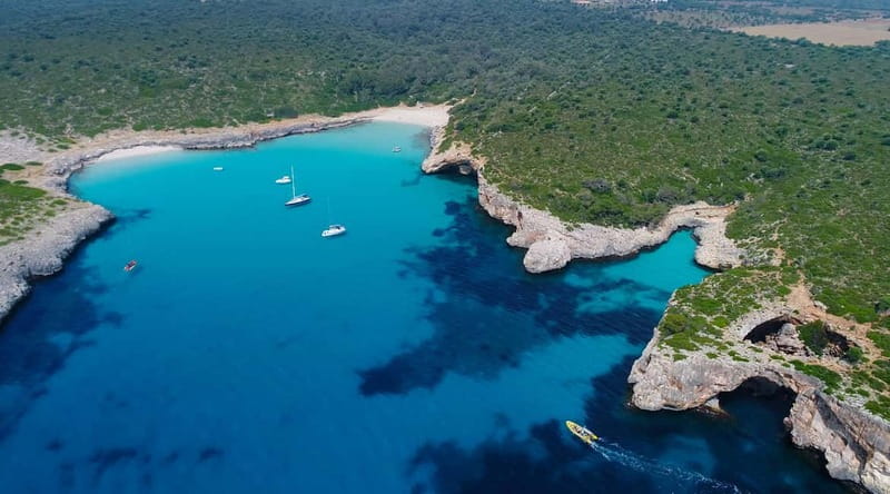 Mallorca: Natural Park Boat Tour with Snorkeling - Cruising the Levante Natural Park from Manacor