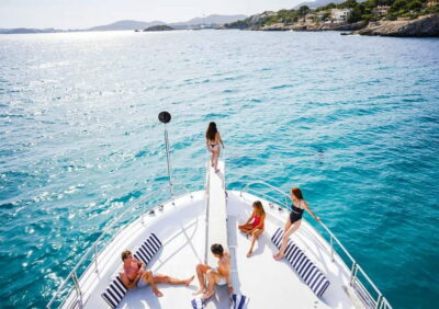 Palma Boat Tour & Snorkeling with Drink Included