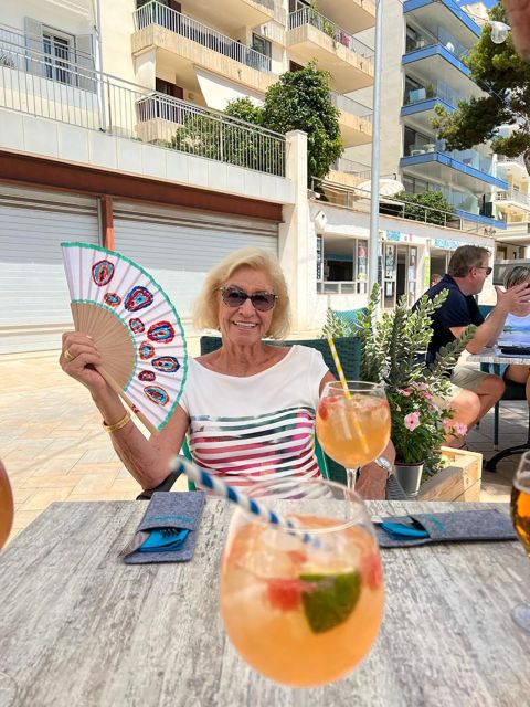 Mallorca/Porto Cristo: Design your own Spanish hand fan - What the $77 Price Includes