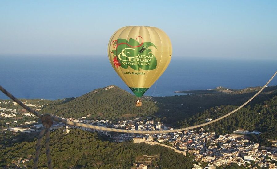 Mallorca: Private Hot Air Balloon Ride - Languages, weather, and the details that matter