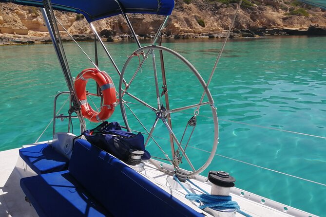 Mallorca Sailing Adventure with Snorkeling, Snacks & Drinks - Tapas, wine, and what $119.77 really buys you