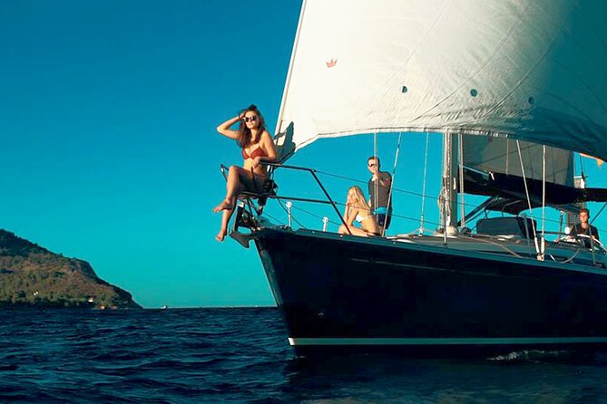 Mallorca sailing tour with tapas and wine - Fresh tapas, wine, and the meal on board