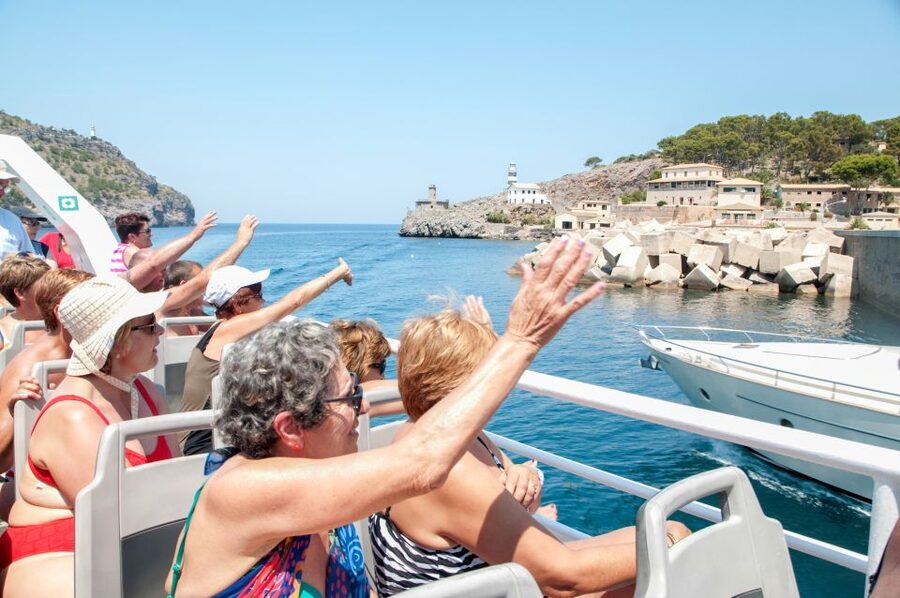Mallorca: Scenic Full-Day Tour from the North - The 1912 wooden train through Sóller