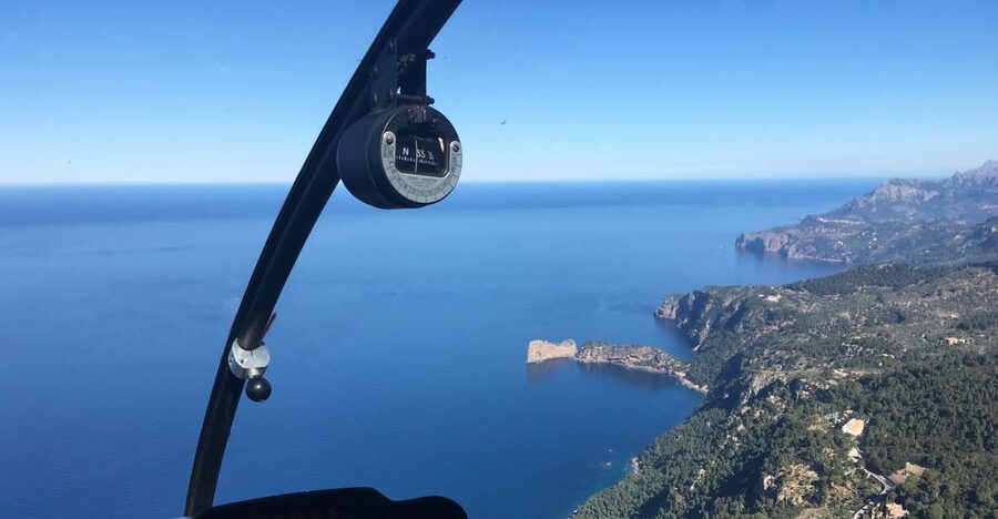 Mallorca: Scenic Helicopter Tour Experience - Choosing between four flight times