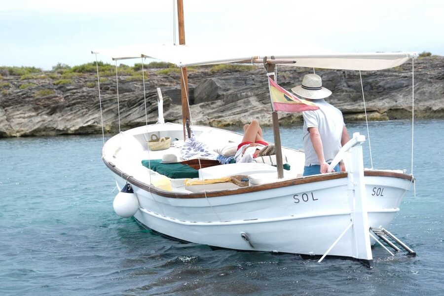 Mallorca: Southern Beaches Private Llaut Boat Tour - What to bring and how to prepare
