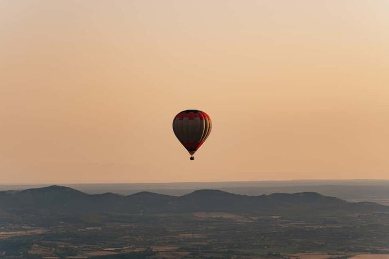 Mallorca: Sunrise or Sunset Hot Air Balloon Flight - The views from 300 meters