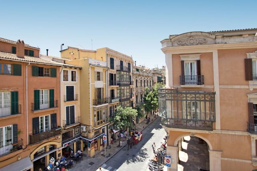 Mallorca: Transfer to Palma self-guided Tour - Palma in one day, with the planning left to you