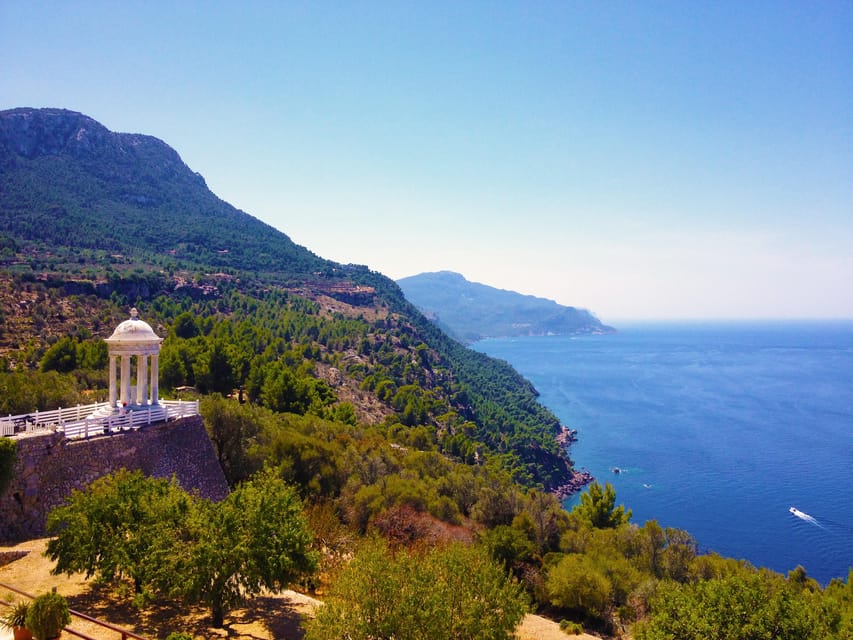 Mallorca: Valdemossa and Port of Soller Coca of Potato - Is Valldemossa and Port de Sóller worth booking?