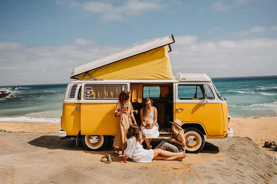 Mallorca: Vintage Sunset tour by the sea with a picnic - Key points to know before you book