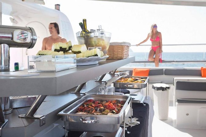 Palma Bay Catamaran Half-Day Cruise - Finding the Las Golondrinas pier