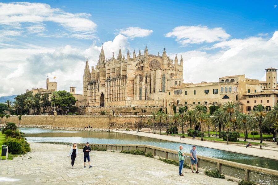 Cathedral of Mallorca Skip-the-Line Entry Ticket