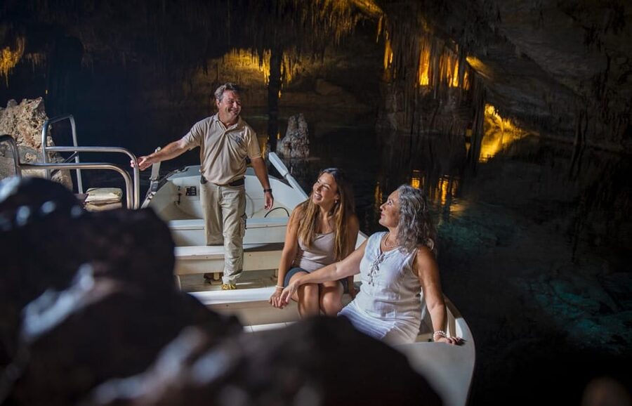 Palma: Caves of Drach Entrance, Music Concert, and Boat Trip - Accessibility, families, and practical comfort