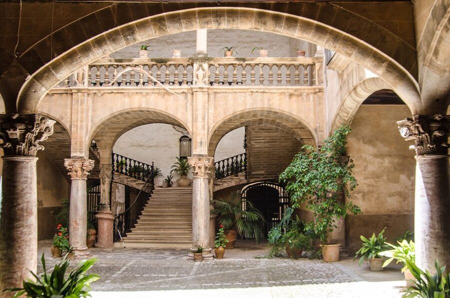 Palma: City, Cathedral and Valldemossa with pick up service - Why this Palma and Valldemossa combination works