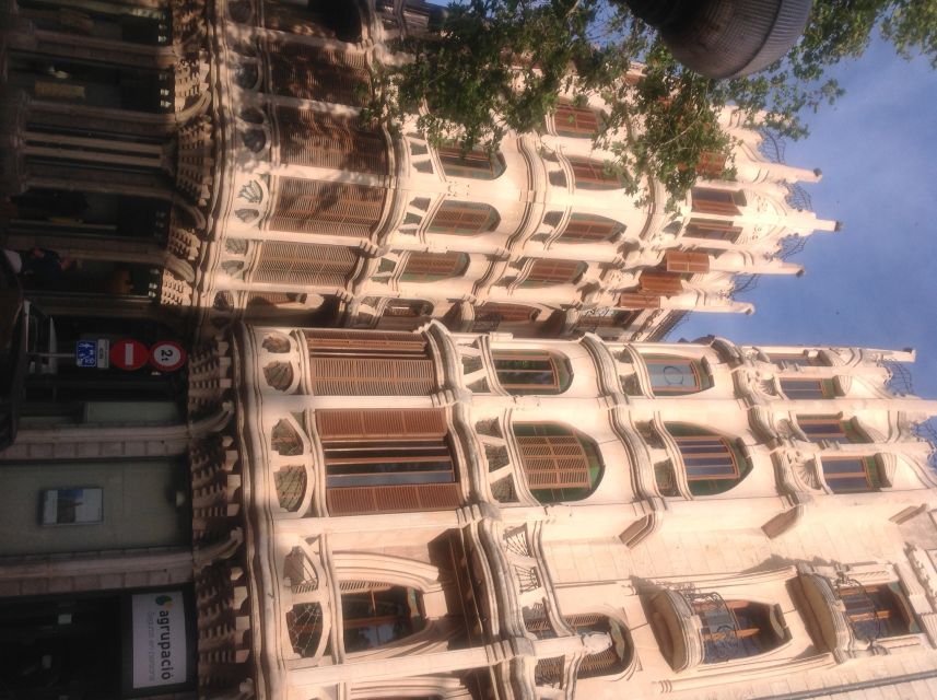 Palma: Culinary Tapas Tour of the Old Town - Es Baluard, Passeig del Born, and the central streets