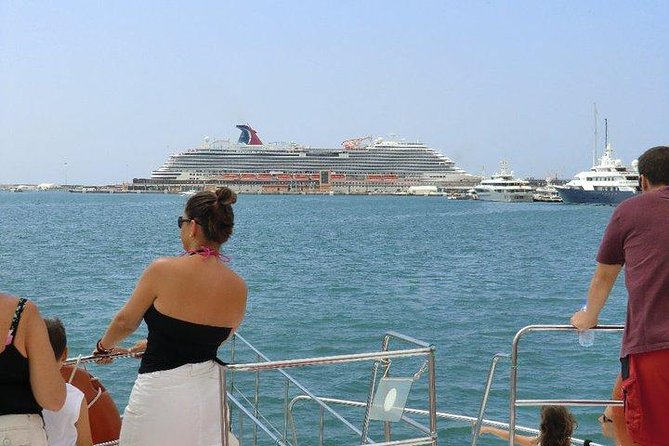 Palma de Mallorca Bay Boat Trip - Food, drinks, and what is included