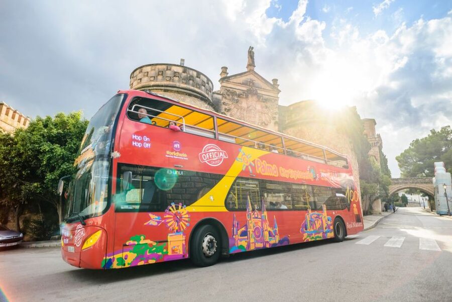 Palma de Mallorca: City Sightseeing Hop-On Hop-Off Bus Tour - Plaça del Mercat, La Rambla, and the old center