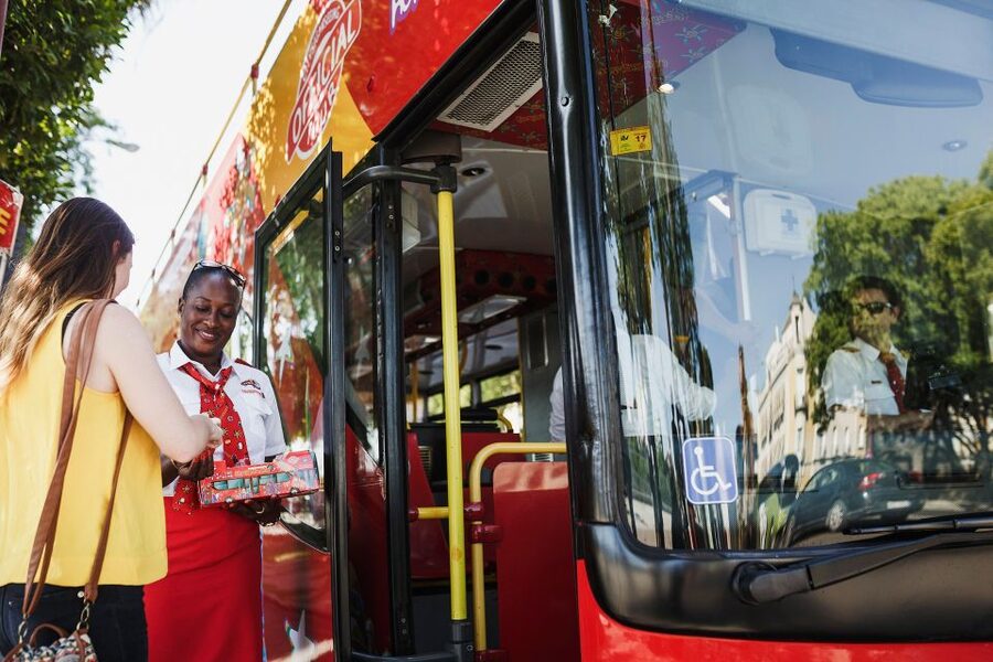 Palma de Mallorca: City Sightseeing Hop-On Hop-Off Bus Tour - Plaza de Gomila and Avenida Joan Miró