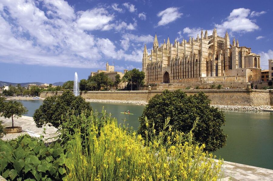 Palma de Mallorca: City Walking Tour with The Cathedral - Who will get the most from this walk?