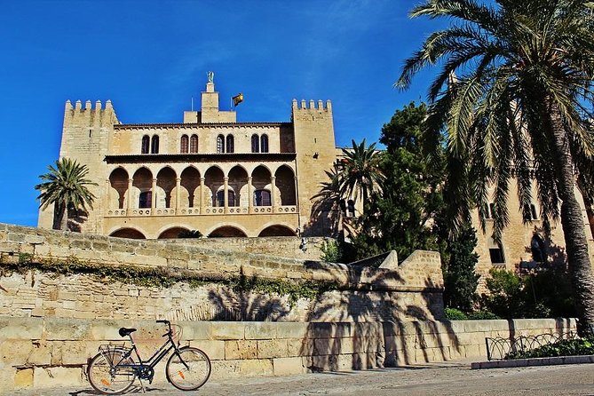 Palma de Mallorca Easy Bike Tour (Small Groups) - Santa Eulalia and the return through the old town