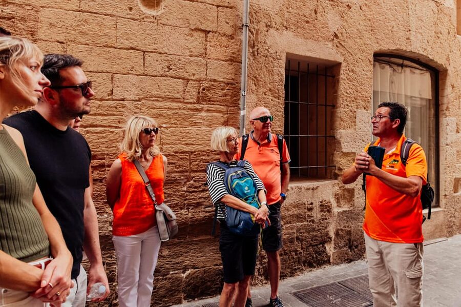 Palma de Mallorca: Foodie Walking Tour of the Old Town - Who will get the most from this Palma food tour?