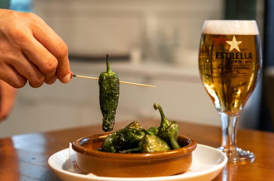Palma de Mallorca: Gourmet Tapas and Wine Tour - Stop five: Maura Café and Bar finishes the tasting