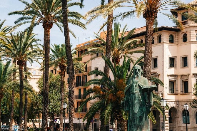 Palma de Mallorca Guided Tour with Hotel Pick up - The guide can shape the whole morning