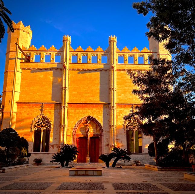 Palma de Mallorca: Old Town Atmospheric Evening Tour - Who will enjoy this evening walk
