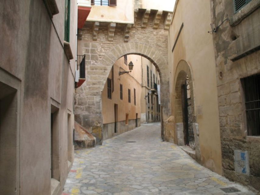 Palma de Mallorca: Old Town Guided Tour & Cathedral Visit - Key points to know before booking