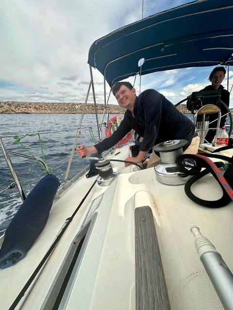 Palma de Mallorca: Sailing Boat Trip with Skipper & Tapas - Should you book this Palma yacht charter?