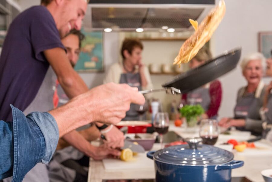 Palma de Mallorca: Spanish Cooking Experience - From apron to shared Mediterranean table
