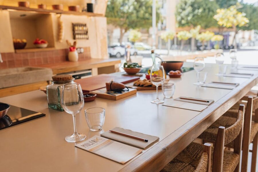 Palma de Mallorca: Spanish Cooking Experience - The hosts shape the experience