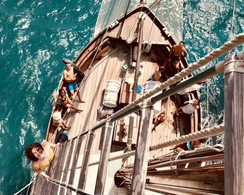 Palma de Mallorca: Wooden Sailboat; Food, Views & History - The views from the bay