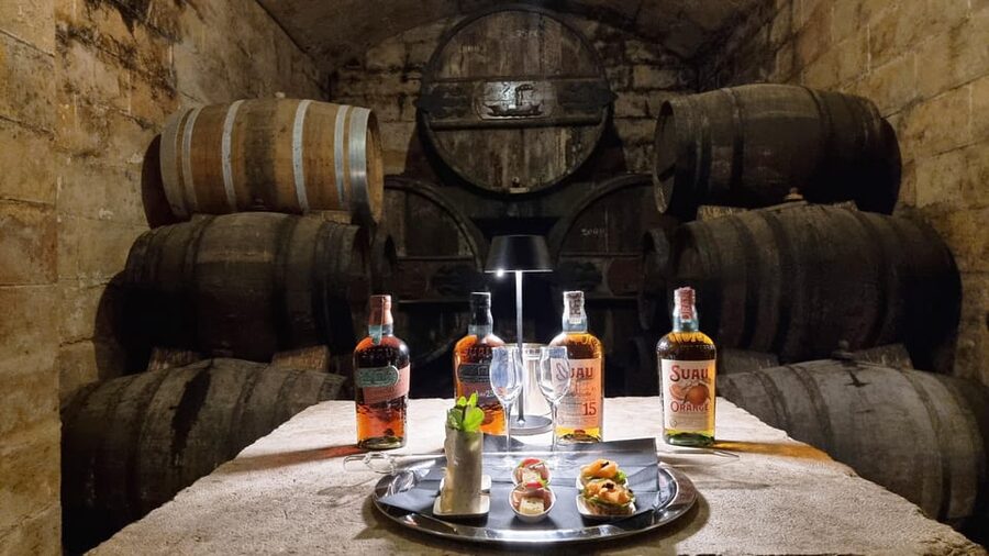 Palma: Distillery Tour with 3 Spirits and Tapas Tasting - Key points to know before you book