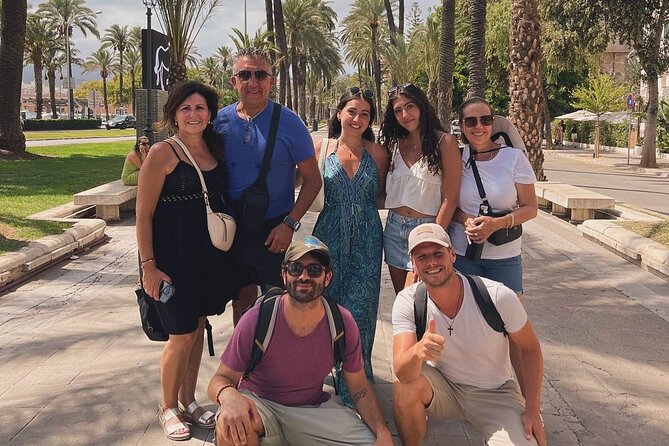 Palma Evening Tapas Walking Tour with Pinchos & Drinks - Starting in Plaça Major as Palma cools down