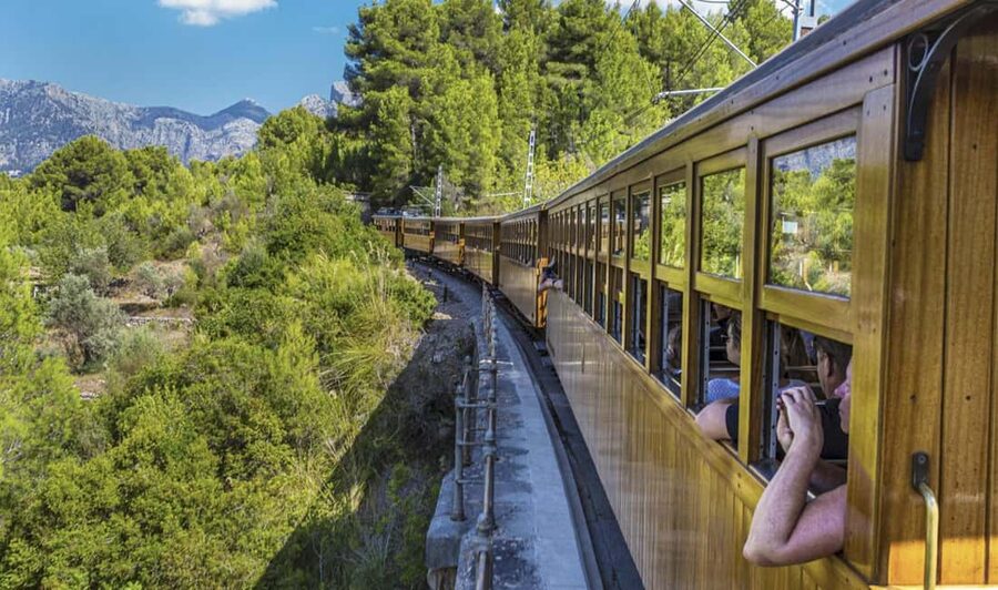 Palma: Mallorca Island Tour Via Boat, Train, and Bus - The mountain road to Sa Calobra