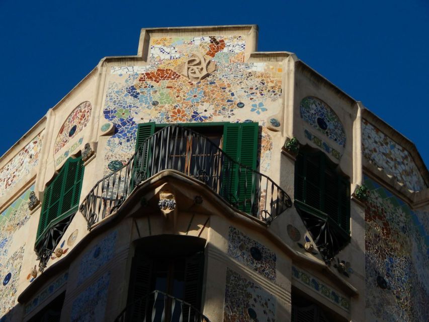 Palma old town for the first time - Why Palma’s cathedral is the right place to begin